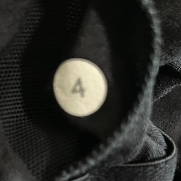 LULULEMON Crossback Tank II Net Pop Mesh Back White Black Size 4‎ Women's - Picture 9 of 9